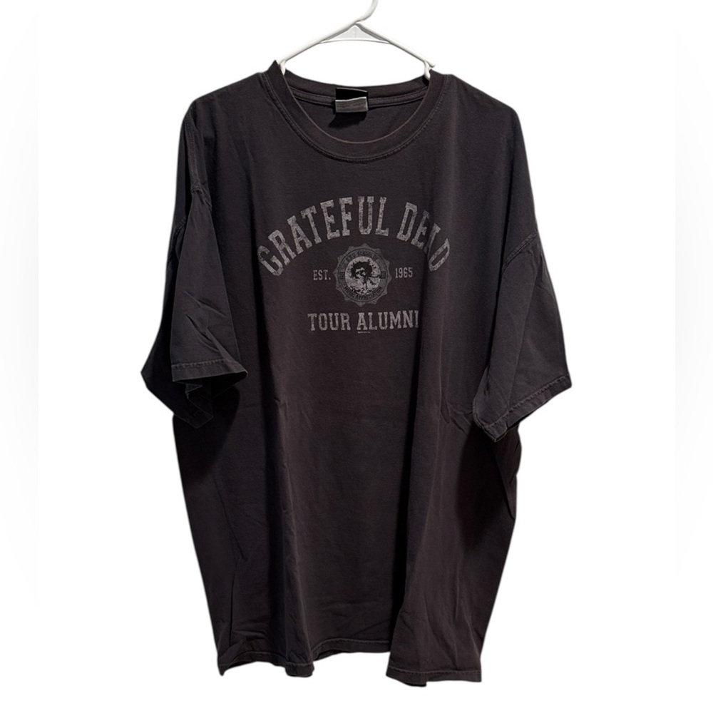 Grateful Dead Black Tour Alumni T-Shirt